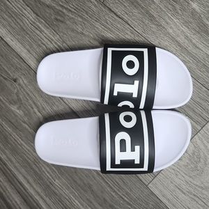 NWT Cayson Polo slides in BLK/WHT size 11D